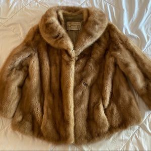 Vintage Zinman Furs Coat! In Excellent Condition! Piece of Fur History!